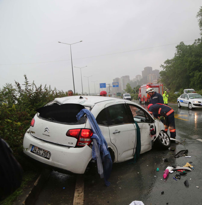 rize’de-trafik-kazasi-5-yarali--1.jpg