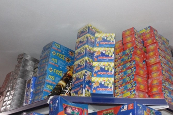 rize’de-yasakli-havai-fisek-ve-maytap-denetimi-(4).jpg