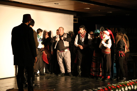 rize’nin-kurtulusu-tiyatroda-sahnelendi4.jpg