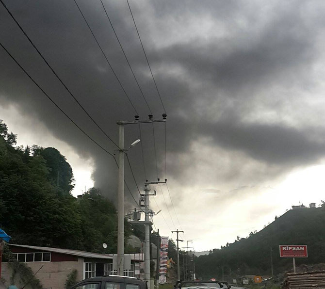 rize’yi-korkutan-duman!-1.jpg rize’yi-korkutan-duman!-1.jpg