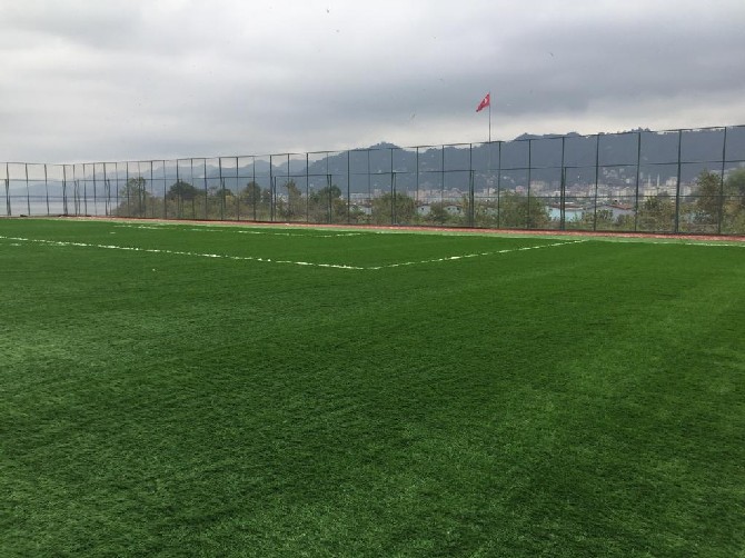 rize-amator-futbolu-icin-yapilan-uefa-kriterli-stadyum-kasim’da-hizmete-girecek-(3).jpg
