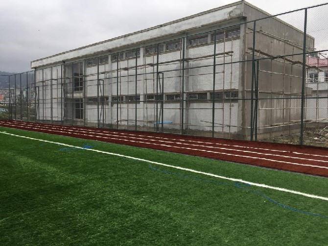 rize-amator-futbolu-icin-yapilan-uefa-kriterli-stadyum-kasim’da-hizmete-girecek-(8).jpg