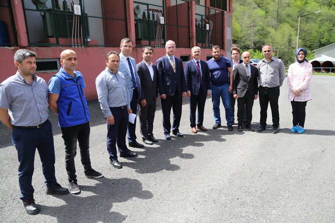 rize-andon-icme-suyu-aritma-tesislerini-belediye-baskani-rahmi-metin,-beraberinde-baskan-yardimcisi-aydin-bilsel-ve-birim-mudurleri-ile-ziyaret-etti-(9).jpg