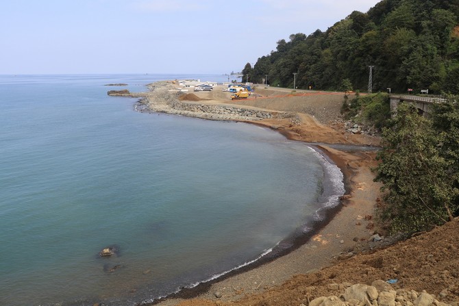 rize-artvin-havalimani’nda-deniz-dolgusu-basladi-(1)-002.jpg