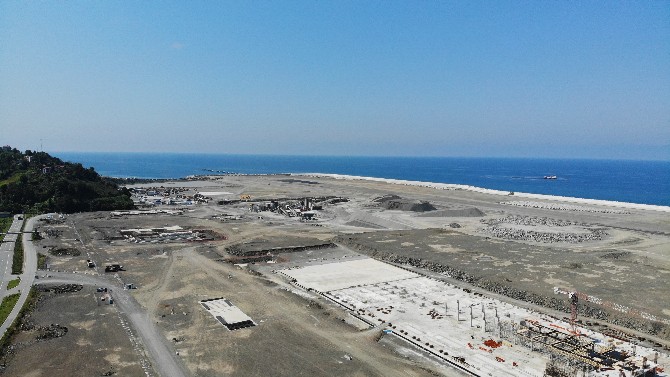 rize-artvin-havalimani-projesine-600-donumluk-yeni-dolgu-alani-eklendi-(2).jpg