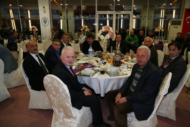 rize-belediye-baskani-prof.-dr.-resat-kasap,-onuruna-veda-gecesi-duzenlendi-(14).jpg
