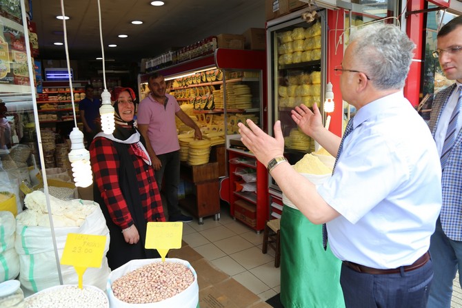 rize-belediye-baskani-prof.-dr.-resat-kasap,-yenikoy-mahallesi-esnaflarini-ziyaret-ederek-talep-ve-sikayetlerini-dinledi-(16).jpg