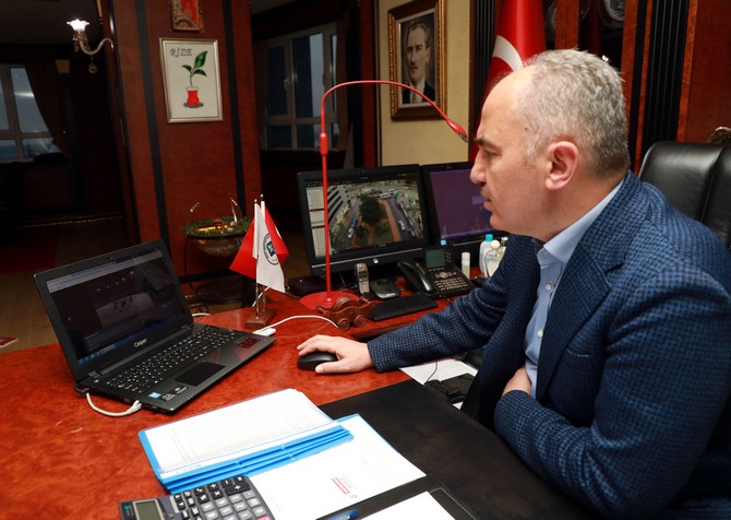 rize-belediye-baskani-rahmi-metin-aanin-yilin-fotograflari-oylamasina-katildi-1.jpg