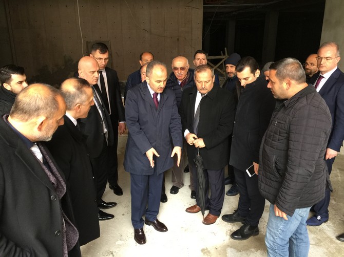 rize-belediye-baskani-rahmi-metin-meydan-park-proje-incelemedinde-(2).jpg