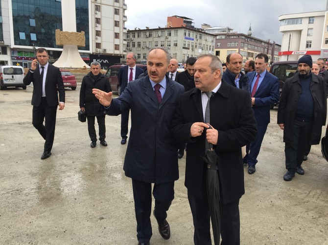 rize-belediye-baskani-rahmi-metin-meydan-park-proje-incelemedinde-(9).jpg