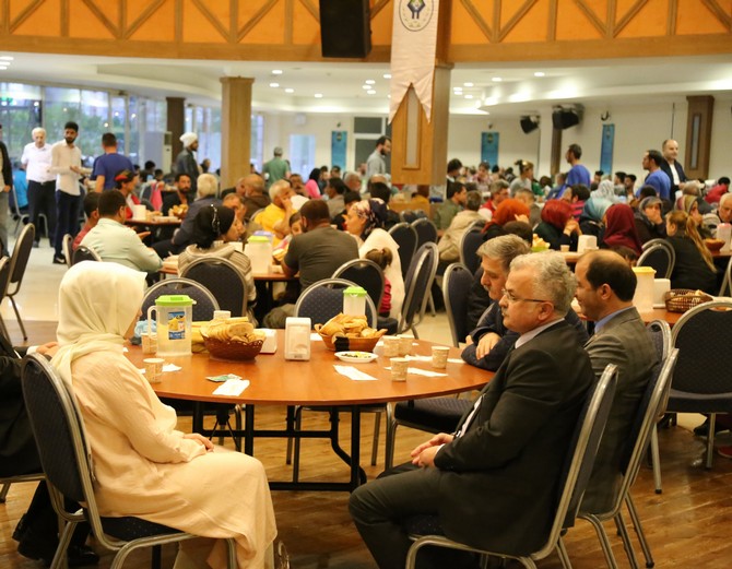 rize-belediyesi’nden-2-bin-kisiye-iftar-(9).jpg