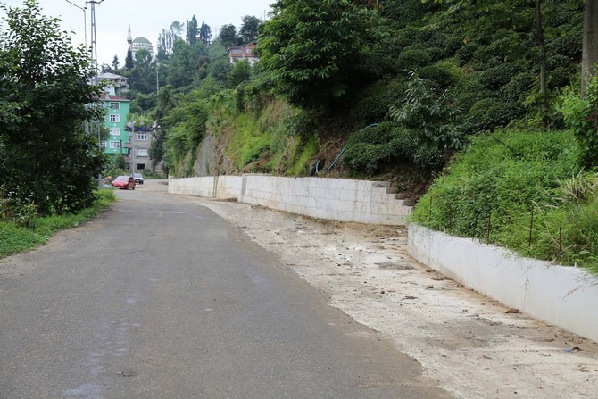 rize-belediyesi’nden-mahalle-yollarina-iyilestirme-(2).jpg