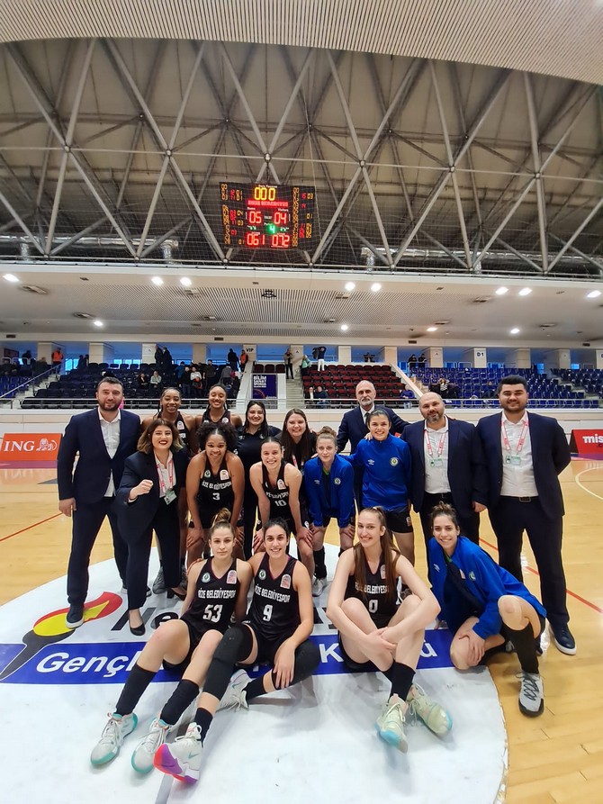 rize-belediyesi-basketbol-takimi-2.jpg