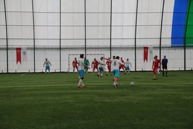 rize-belediyesi-birimler-arasi-futbol-turnuvasi-sona-erdi-(3).jpg