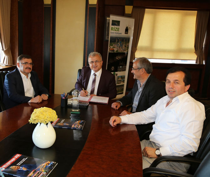rize-belediyesi-ile-rize-firincilar-odasi-halk-ekmek-protokkolunu-imzaladi-1.jpg rize-belediyesi-ile-rize-firincilar-odasi-halk-ekmek-protokkolunu-imzaladi-1.jpg