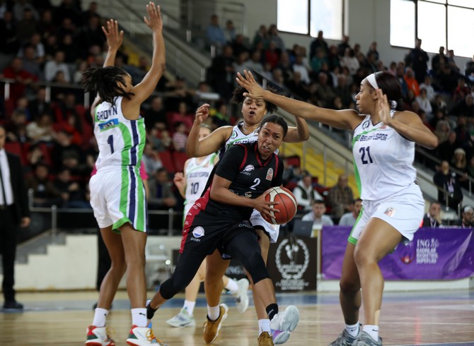 rize-belediyesi-ing-kadinlar-basketbol-super-ligi-nilay-aydogan-sezonu-22-haftasinda-antalya-toroslar-basketbolu-77-50-yendi-4.jpg