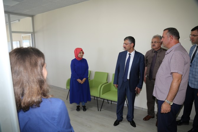 rize-belediyesi-inovasyon-merkezi-acildi-(6).jpg