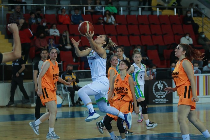 rize-belediyesi-kadin-basketbol-takimi-4.jpg