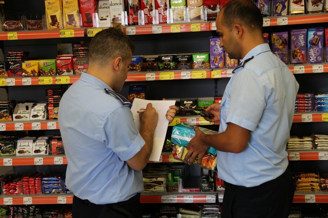 rize-belediyesi-zabita-mudurlugu-ekiplerince,-fiyat-etiketi-yonetmeligi-ve-tuketicinin-korunmasi-hakkinda-kanun-kapsaminda-denetim-gerceklestirildigi-bildirildi-(3).jpg