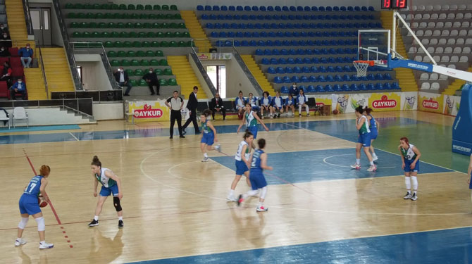 rize-belediyespor-altinel-spor-kadin-basketbol-maci-(2).jpg