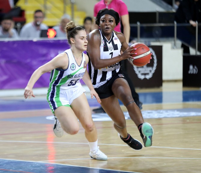 rize-belediyespor-ing-kadinlar-basketbol-super-ligi-nilay-aydogan-sezonunda-20-haftasinda-sahasinda-besiktasa-75-61-yenildi-2-001.jpg