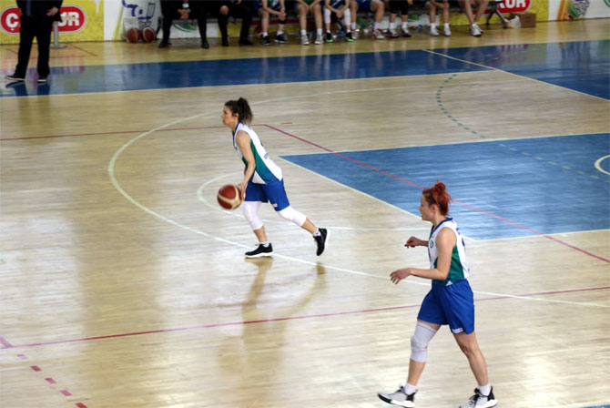 rize-belediyespor-kadin-basketbol-takimi-(7).jpg