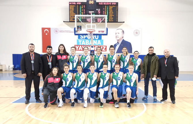 rize-belediyespor-kadin-basketbol-takimi-foto.jpg
