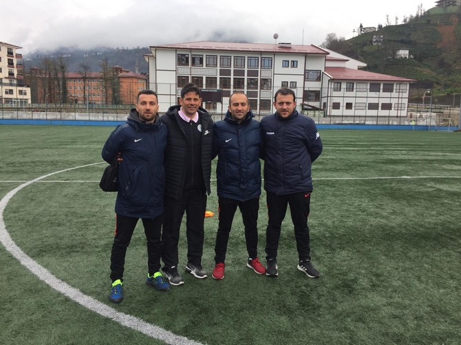 rize-belediyespor-u-15-ligi-turkiye-sampiyonasinda-rizeyi-temsil-edecek-(1).jpg