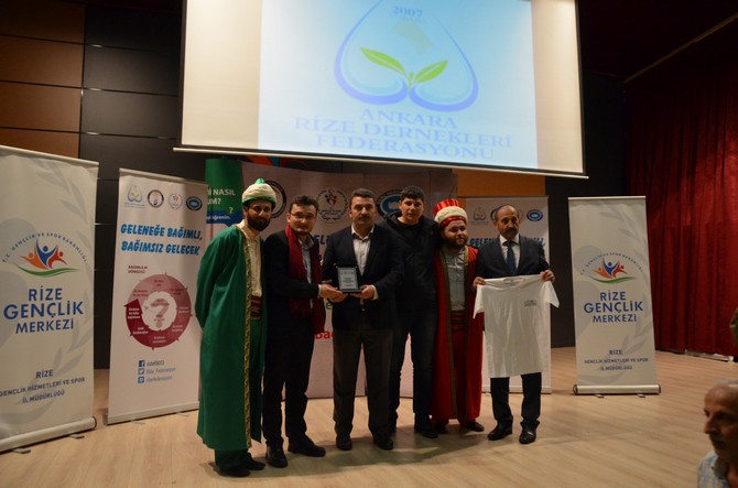 rize-dernekler-federasyonu’nun-yuruttugu-‘gelenege-bagimli,-bagimsiz-gelecek’-adli-proje-rize-genclik-merkezinde-start-aldi-(4).jpg
