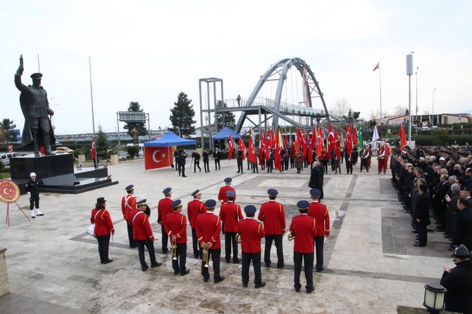 rize-dusman-isgalinden-kurtulusunun-101.-yil-donumunu-coskuyla-kutluyor-(10).jpg