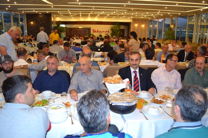 rize-elektrikciler-ve-elektronikciler-odasi-iftarda-bulustu-(3)-001.jpg