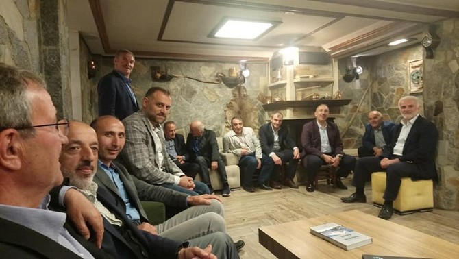 rize-eski-il-genel-meclis-uyeleri-geleneksel-iftarda-bulustu-(1).jpg