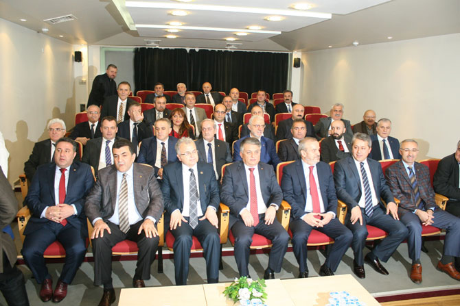 rize-heyeti-duzcede-ziyaretlerde-bulundu2.jpg rize-heyeti-duzcede-ziyaretlerde-bulundu2.jpg