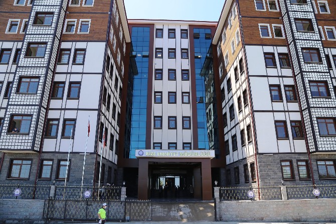 rize-il-emniyet-mudurlugu-binais-hizmete-acildi-(2).jpg