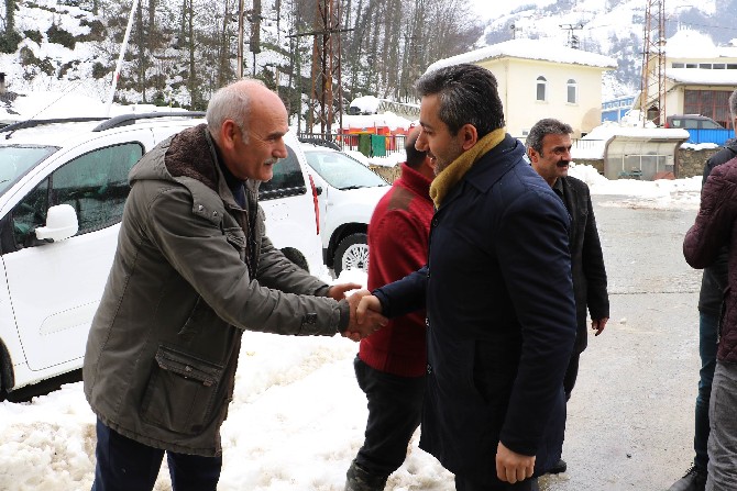 rize-il-genel-meclis-baskani-ibrahim-turut,-guneysu,-findikli-ve-camlihemsin-santiyelerini-ziyaret-etti-(10).jpg