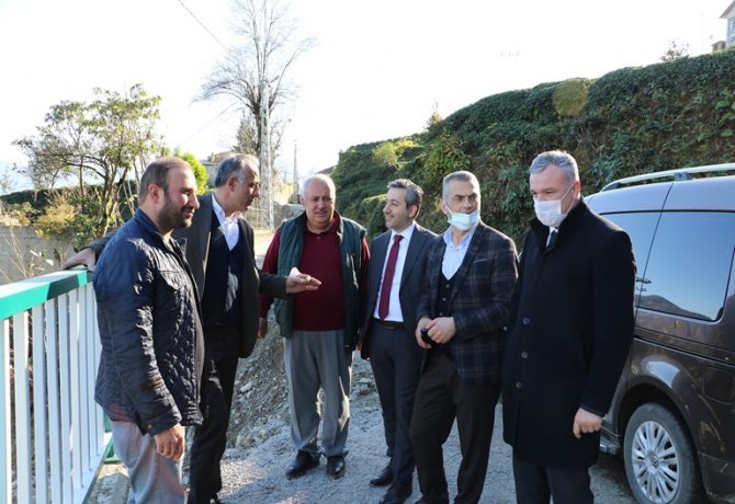 rize-il-genel-meclisi-baskani-ibrahim-turut-rizede-yasanan-afet-sonrasi-surdurulen-calismalari-yerinde-takip-etti-1.JPG