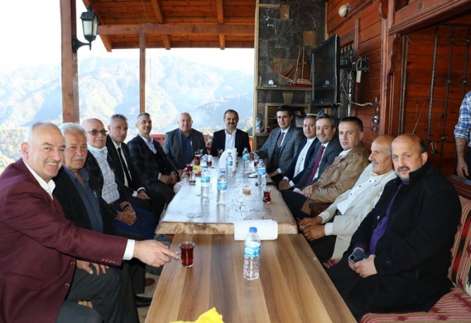 rize-il-genel-meclisi-baskani-ibrahim-turut-rizede-yasanan-afet-sonrasi-surdurulen-calismalari-yerinde-takip-etti-7.JPG