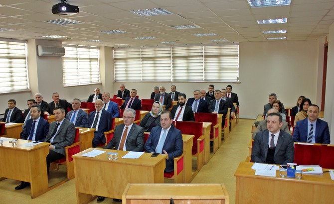 rize-il-genel-meclisi-subat-aylik-olagan-toplantilari,-meclis-baskani-mehmet-kazanci-baskanliginda-yapilan-birinci-birlesimle-basladi-(3).jpg