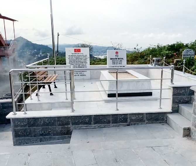 rize-il-ozel-idaresi-sehit-mezarlarini-onariyor--(3).jpg