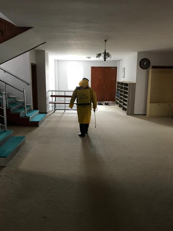rize-il-ozel-idaresi-tum-koyleri-dezenfekte-ediyor-(7).jpg