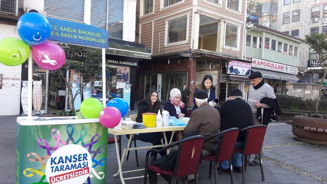 rize-il-saglik-mudurlugunce-“dunya-kanser-gunu”-etkinlikleri-kapsaminda-tuzcuoglu-memisaga-parkinda-farkindalik-ve-bilinc-duzeyinin-artmasini-saglamak-amaciyla-stant-kuruldu-(1).jpg