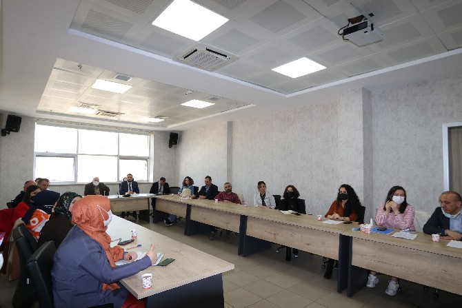 rize-il-saglik-mudurlugunce-toplum-ruh-sagligi-merkezi-trsm-il-koordinasyon-kurulu-toplantisi-duzenlendi-5.jpg
