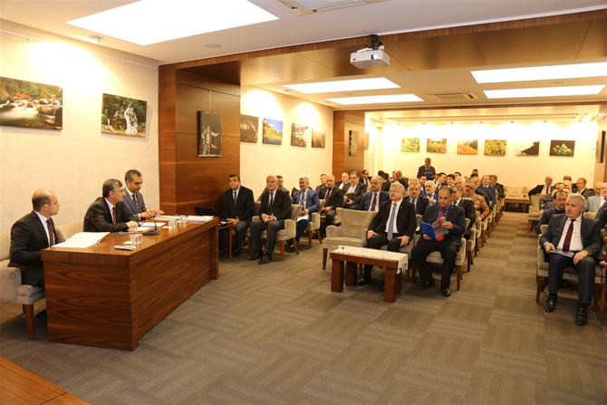 rize-ili-2018-yili-2.-donem-il-koordinasyon-kurulu-toplantisi,-vali-bektas-baskanliginda-yapildi-2.jpg