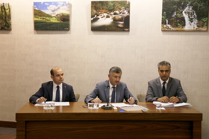 rize-ili-2018-yili-3.-donem-il-koordinasyon-kurulu-toplantisi,-vali-bektas-baskanliginda-yapildi-(1).jpg