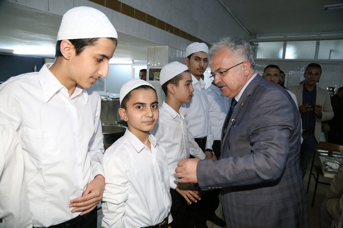 rize-irsad-vakfi-iftari-(19).jpg