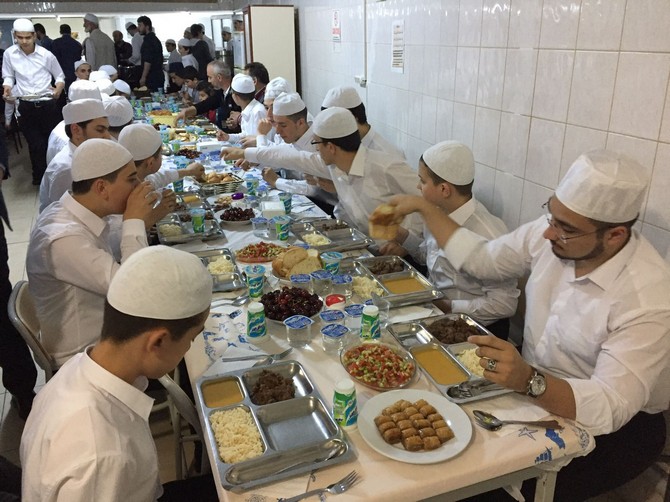 rize-irsad-vakfi-iftari-(4).jpg