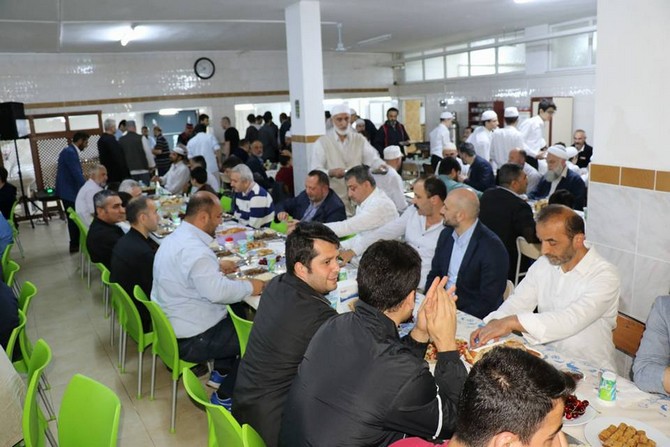 rize-irsad-vakfi-iftari-(7)-001.jpg
