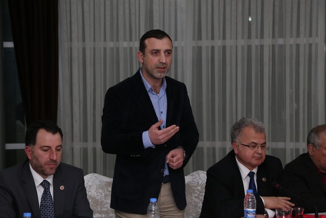 rize-merkez-ilce-belediye-baskani-kasapi-agirladi-(1).jpg