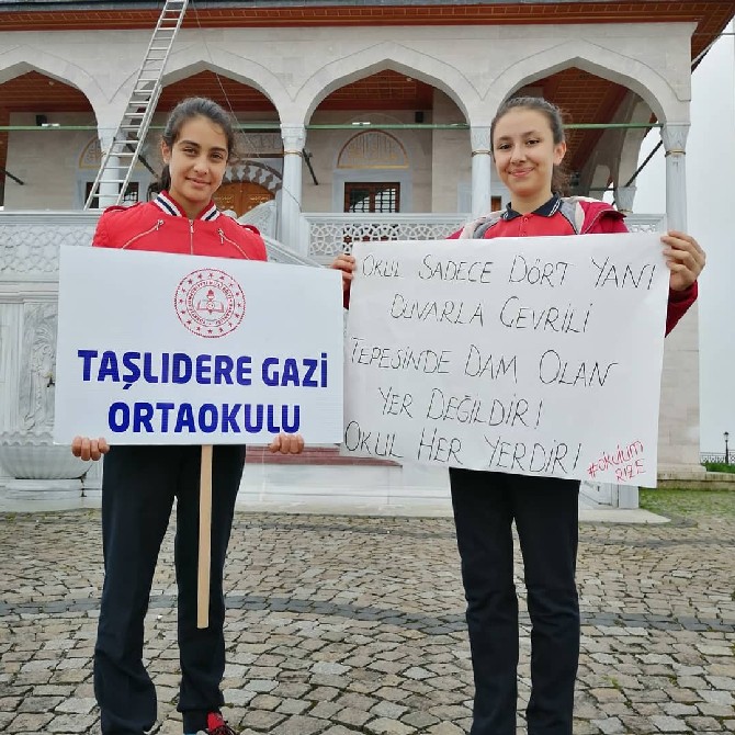 rize-merkez-taslidere-gazi-ilkogretim-okulu-ogrencileri,-bin-300-rakimdaki-kibledagi-camii’nden-turk-silahli-kuvvetlerinin-suriyenin-kuzeyinde-baslattigi-‘baris-pinari-harekatina-destek-verdi-(2).jpg