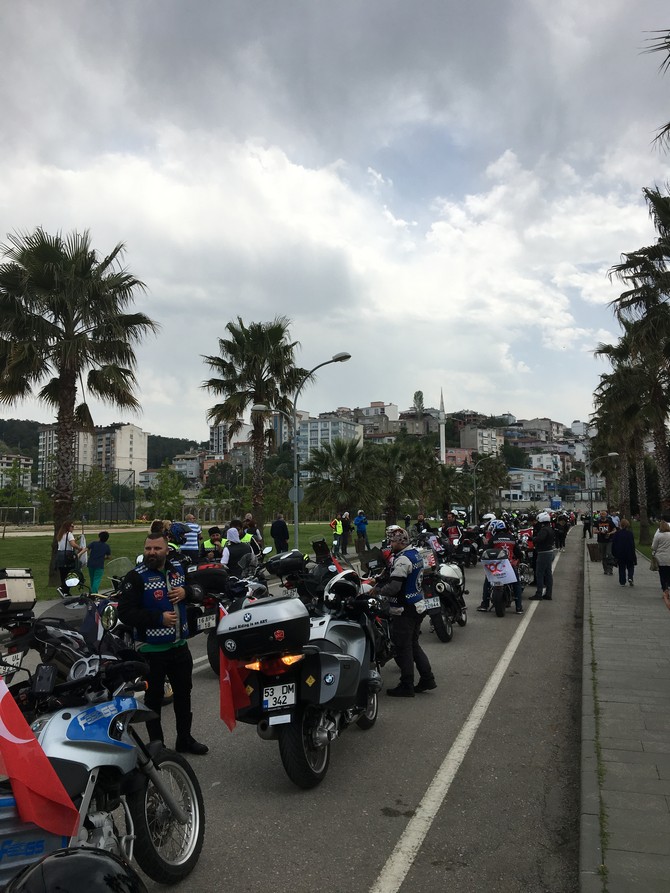rize-motosiklet-dernegi-samsun’da-duzenlenen-19-mayis-etkinliklerine-katild-(7).jpg